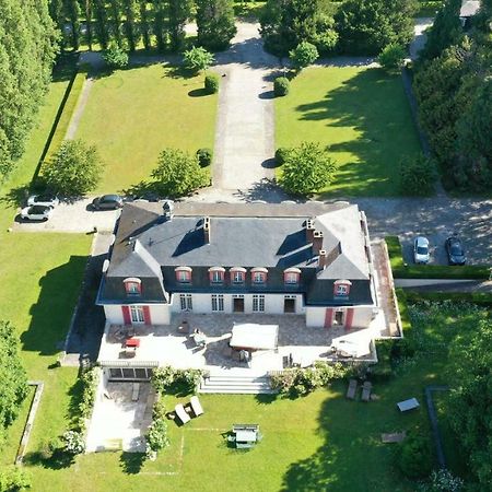ホテル Le Domaine De Barbizon Saint-Martin-en-Bière エクステリア 写真