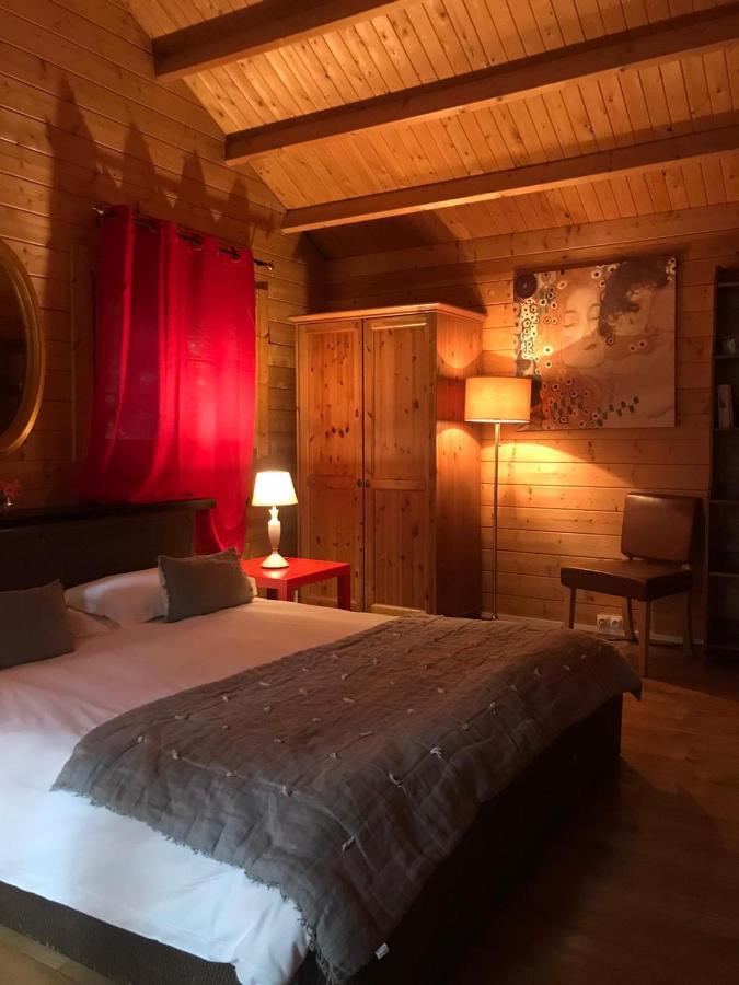 ホテル Le Domaine De Barbizon Saint-Martin-en-Bière エクステリア 写真